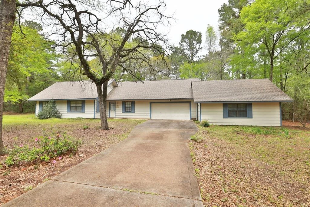 Photo of 9239 Walnut Road