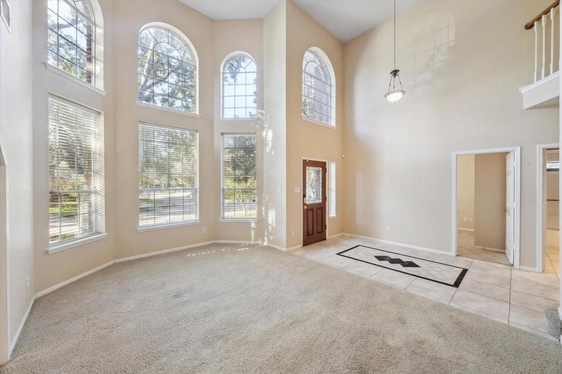 Photo of 1410 Juniper Lane