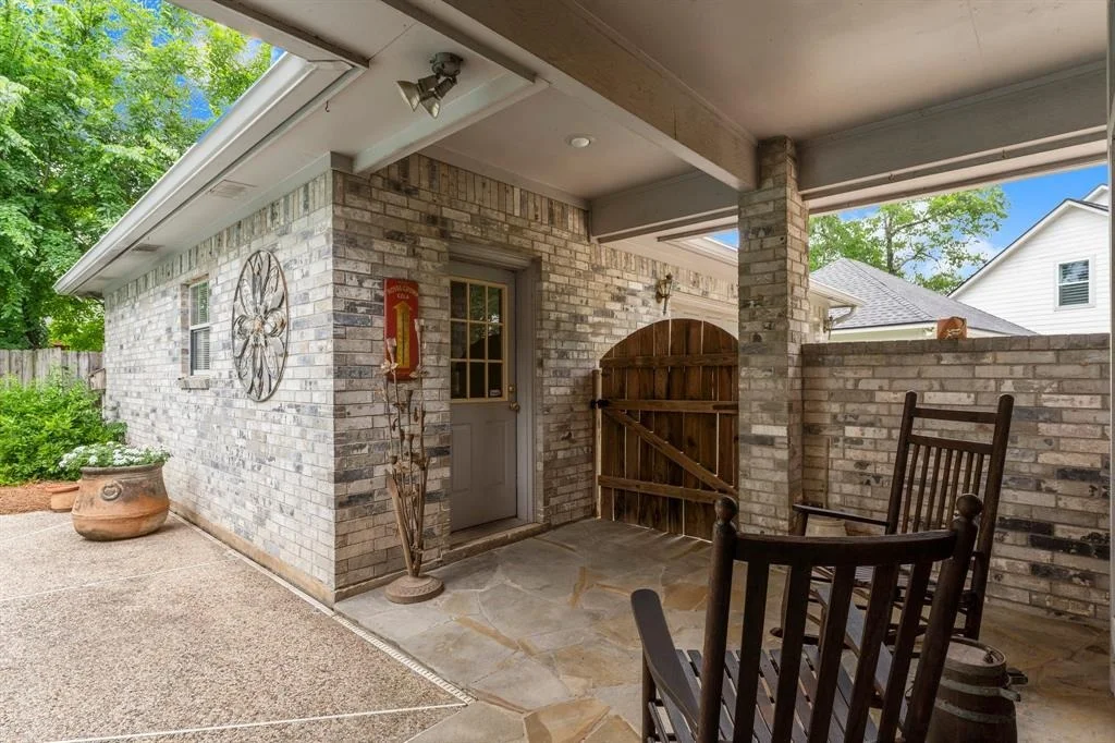 Photo of 427 Heather Lane