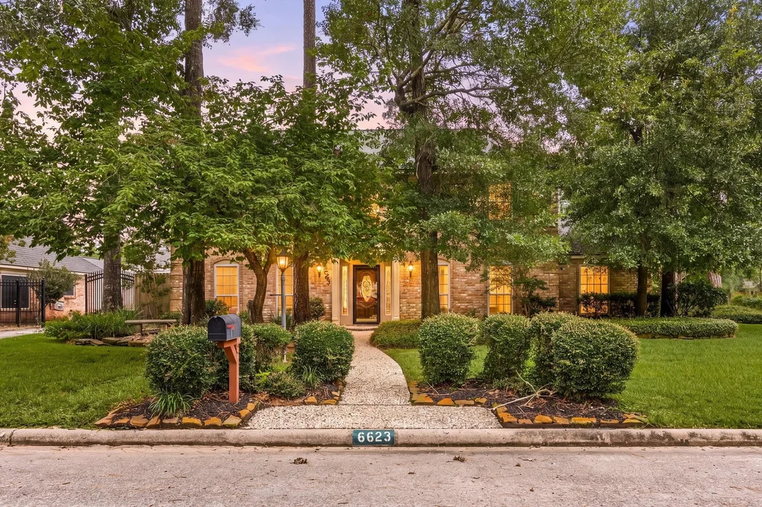Photo of 6623 Ampton Drive