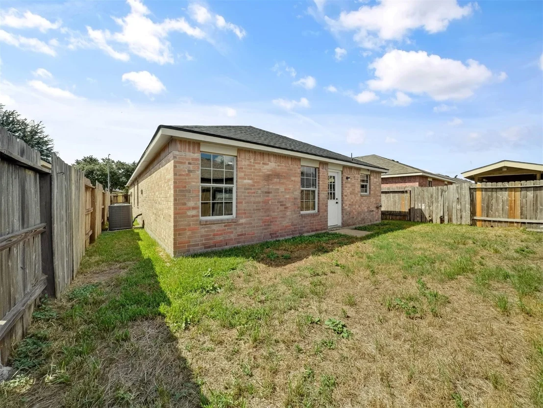 Photo of 18710 Reynolds Park Drive