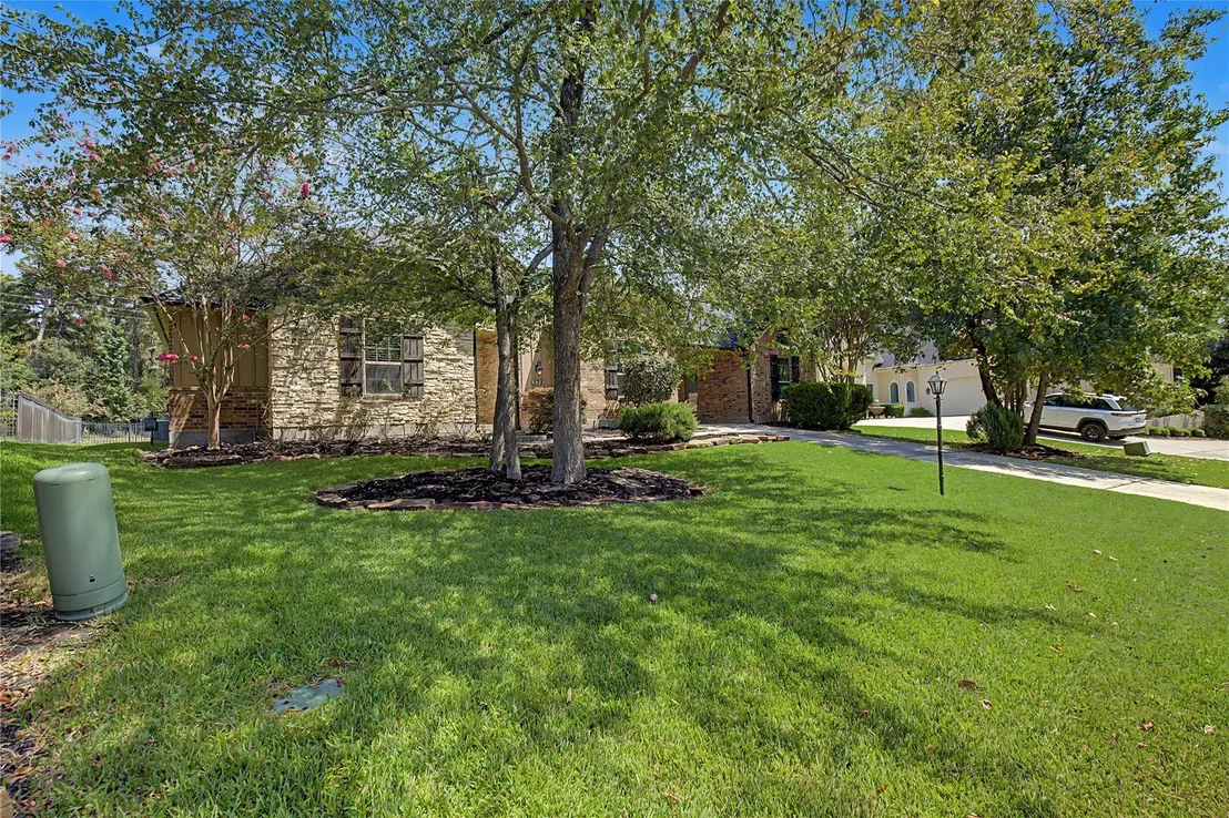 Photo of 279 W Pines Drive