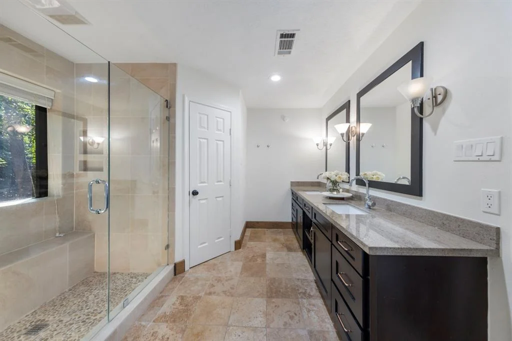 Photo of 2705 Crossvine Circle