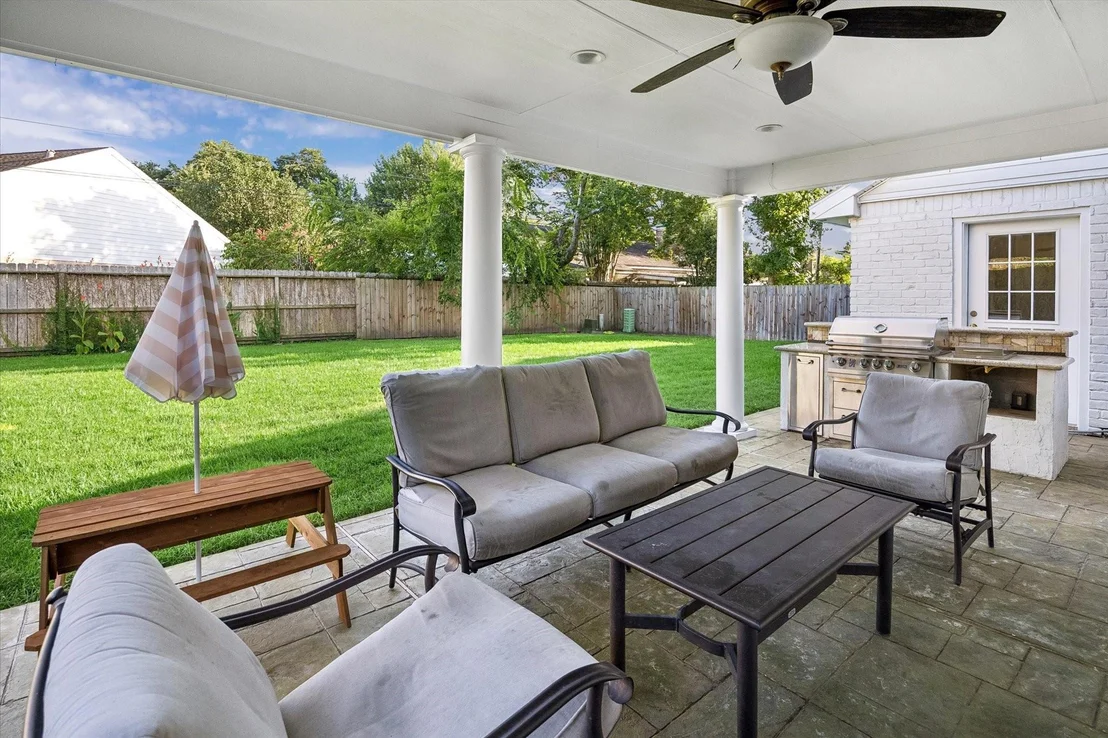 Photo of 12127 Waldemar Drive