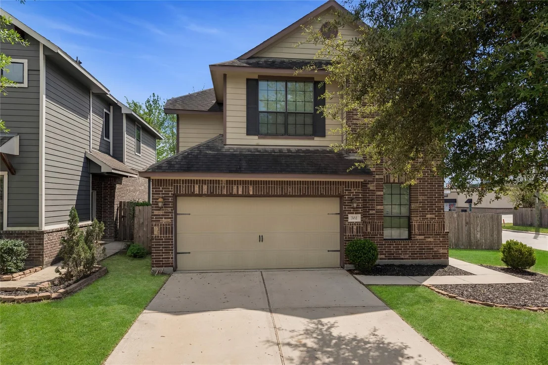 Photo of 702 Aulia Lane