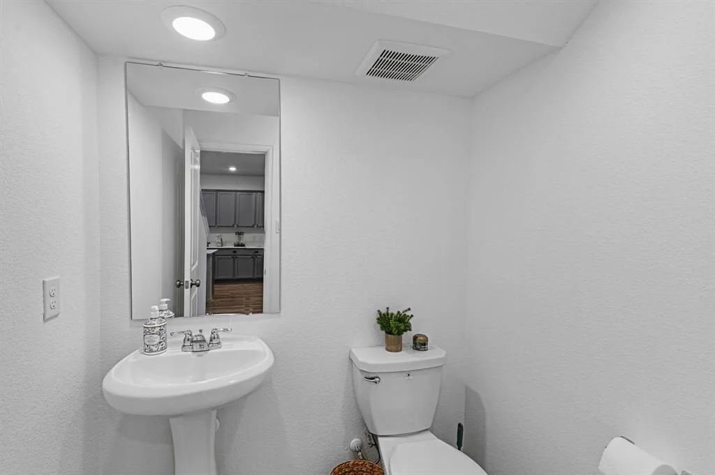 Photo of 4242 Sterling View Boulevard