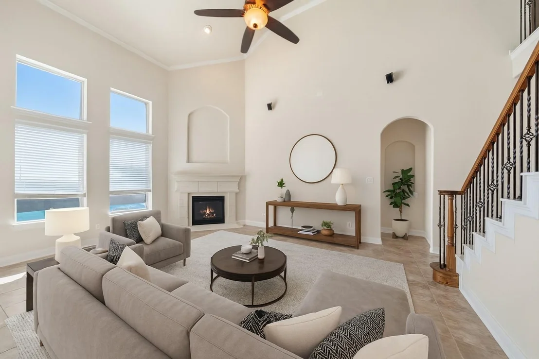 Photo of 25802 Northcrest Drive