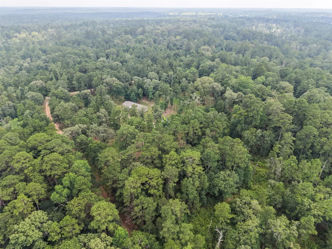 Photo of 577 Winding River Road