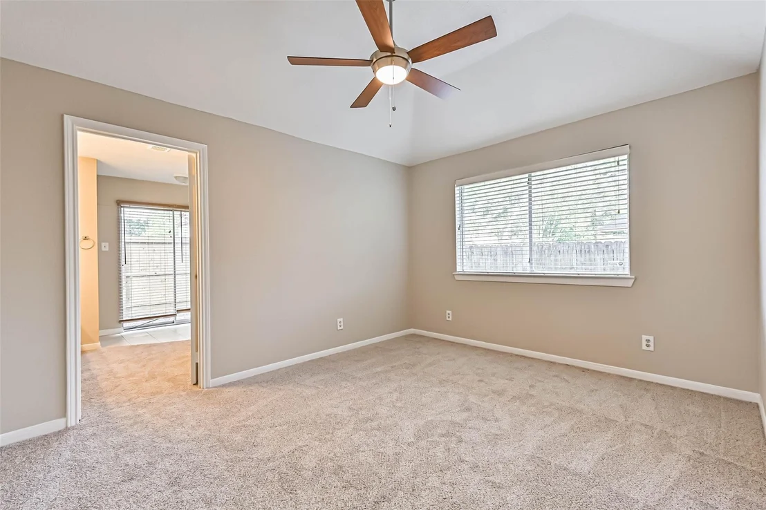 Photo of 1504 Windsor Drive