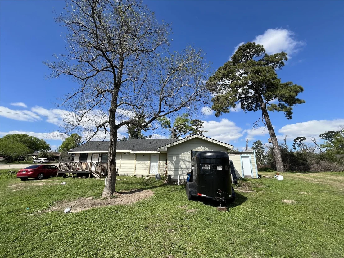 Photo of 925 Lear Street