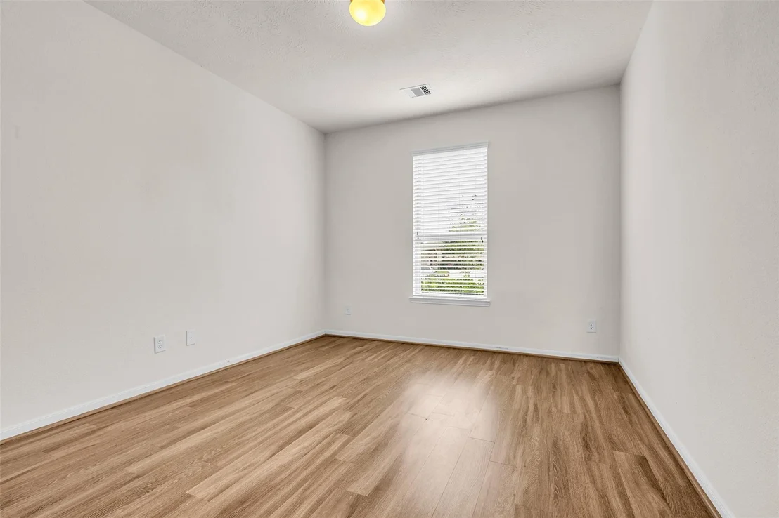 Photo of 20519 Pembridge Green Drive