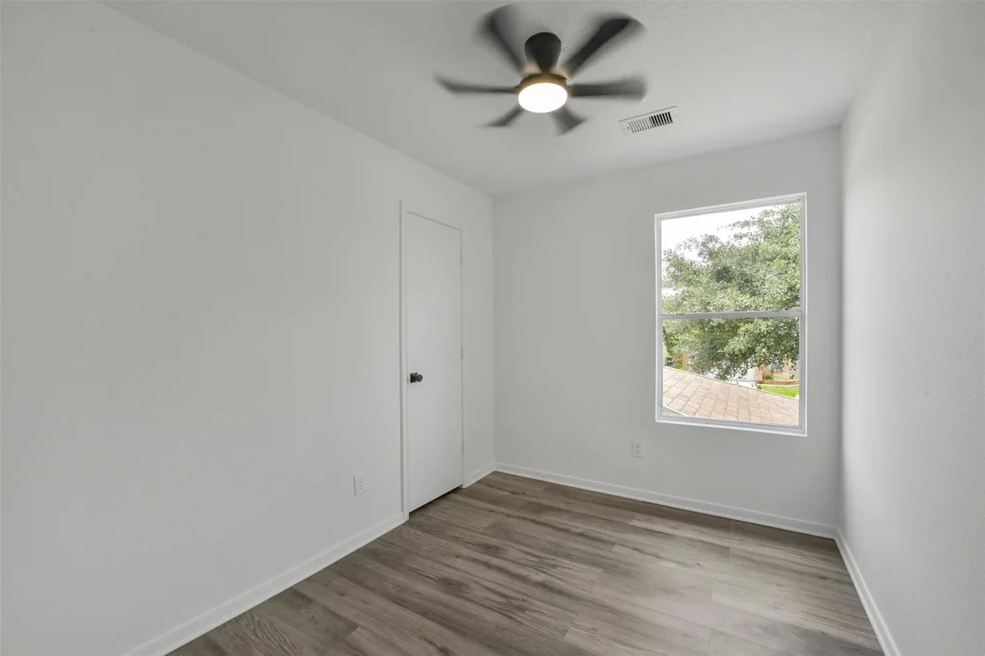 Photo of 2811 Packard Elm Street