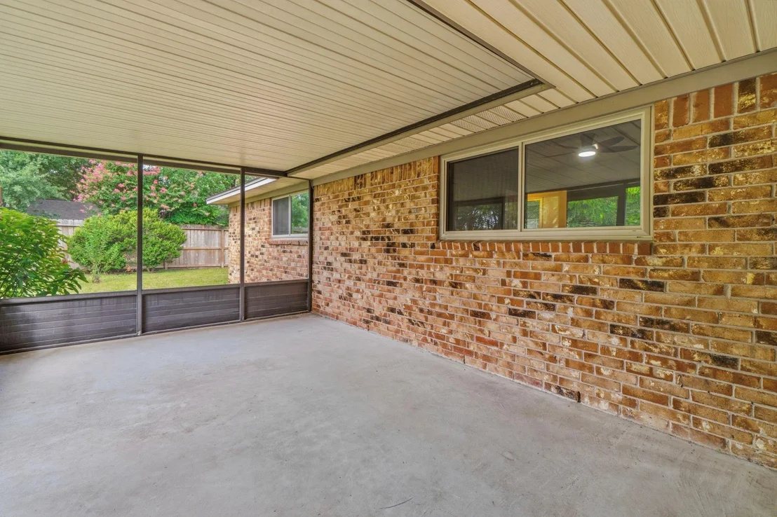 Photo of 16303 Deer Lick Drive