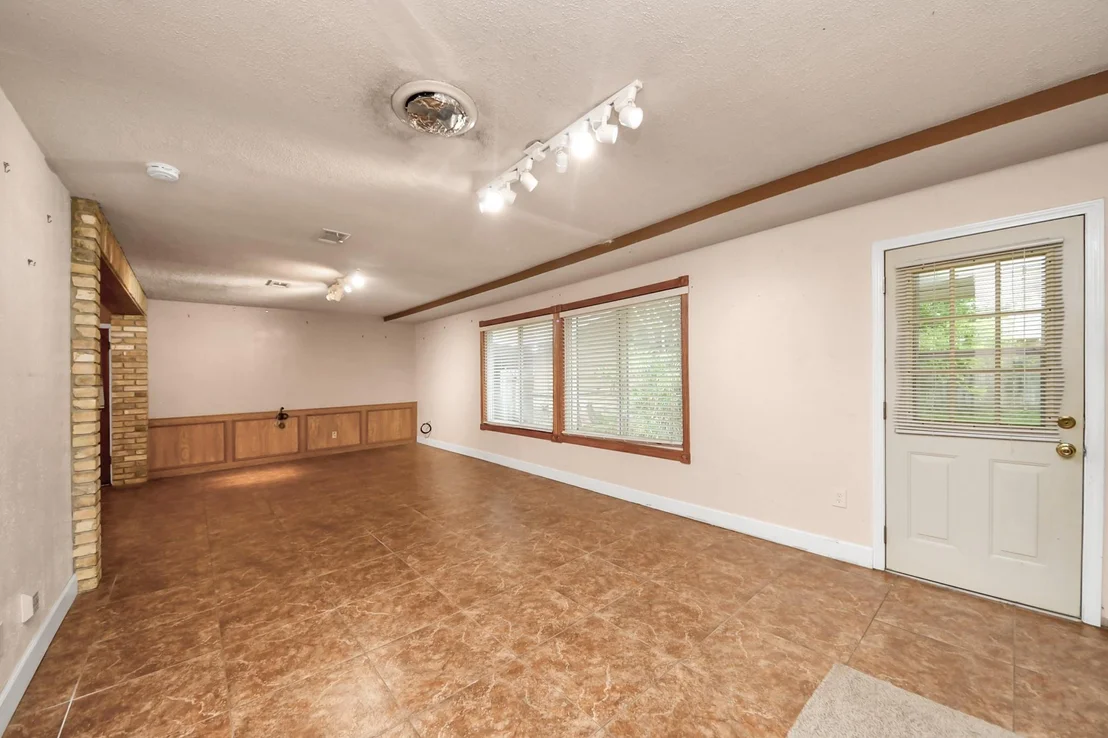 Photo of 10318 Knoboak Drive