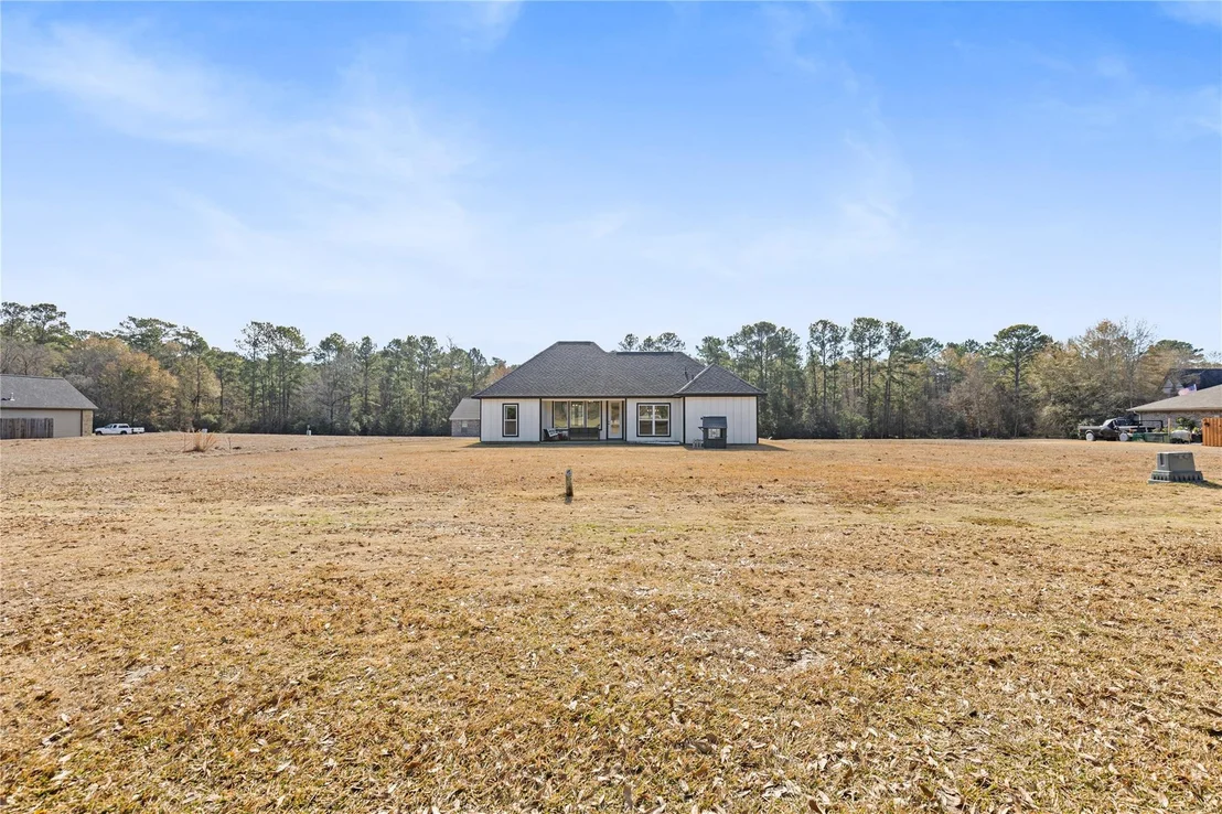 Photo of 67 Westwood Drive E