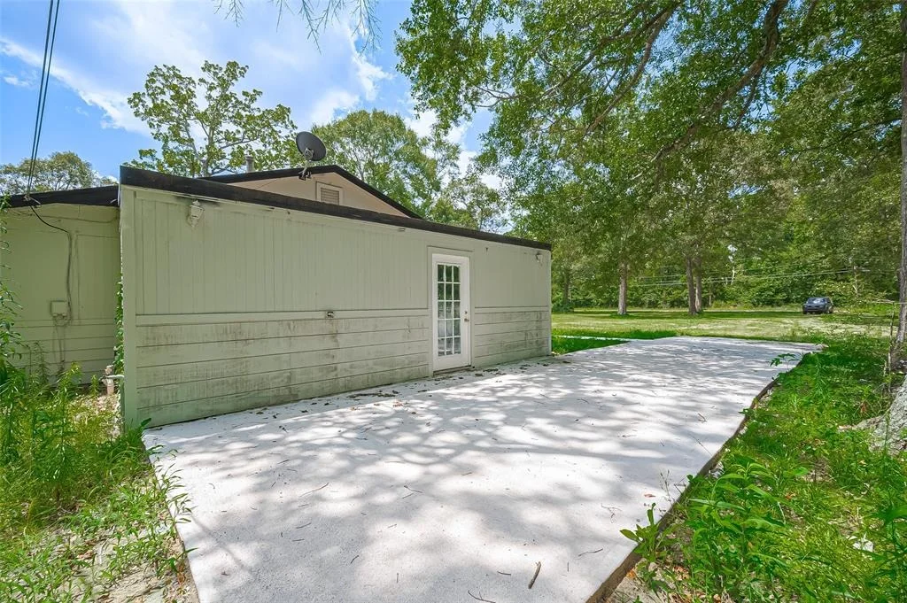 Photo of 4048 N Oak Forest Drive