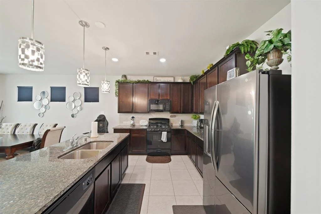 Photo of 16 Montecito Lane