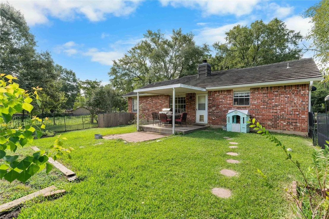 Photo of 173 Ridgewood Drive