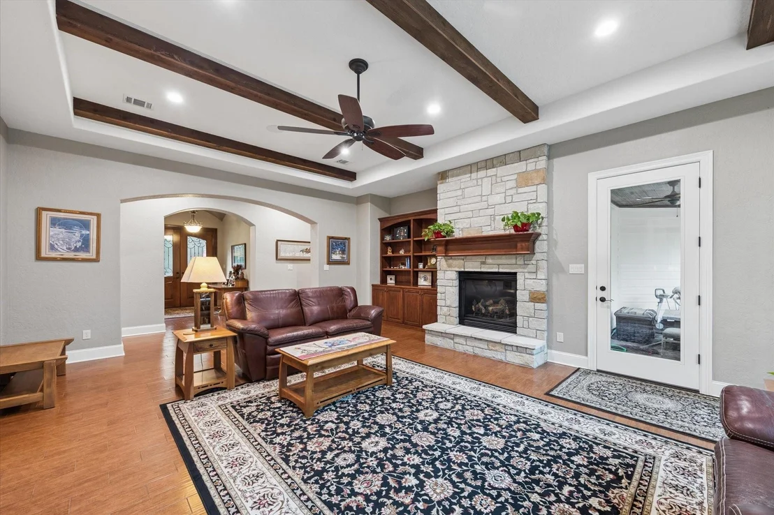 Photo of 10332 Crown Ranch Boulevard