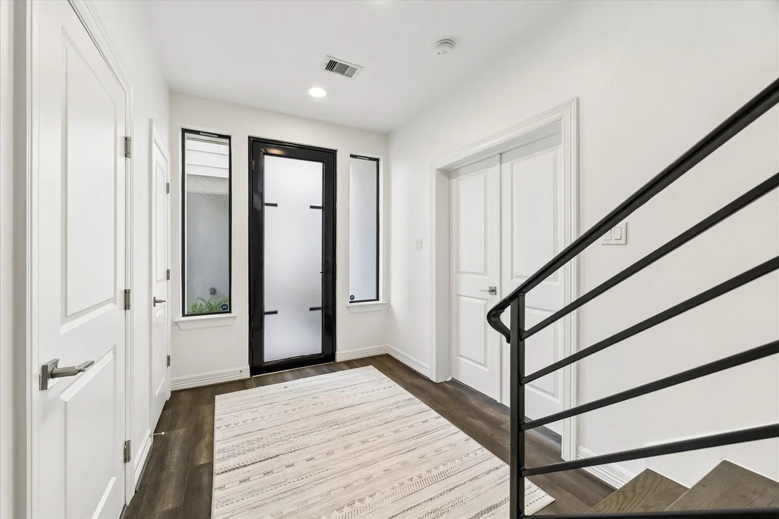 Photo of 1012 Robin Street