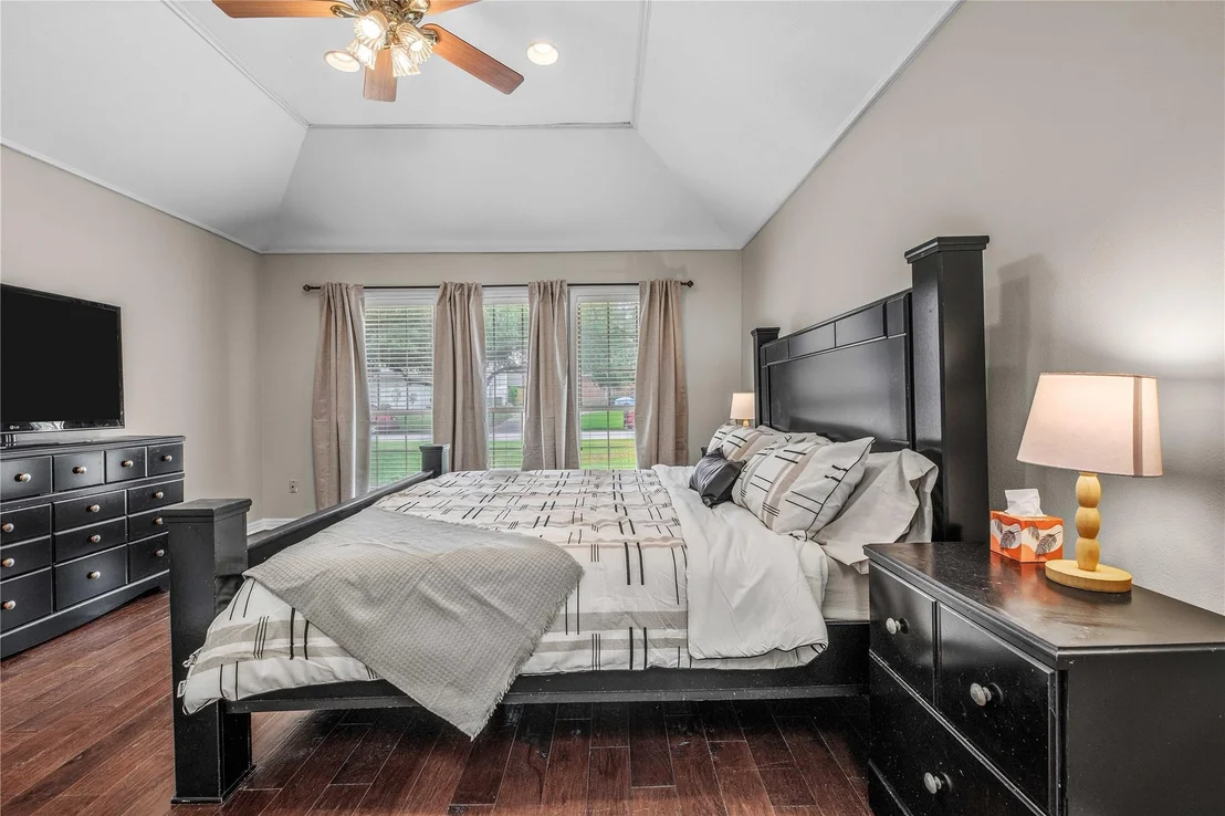 Photo of 2307 W Briargate Drive