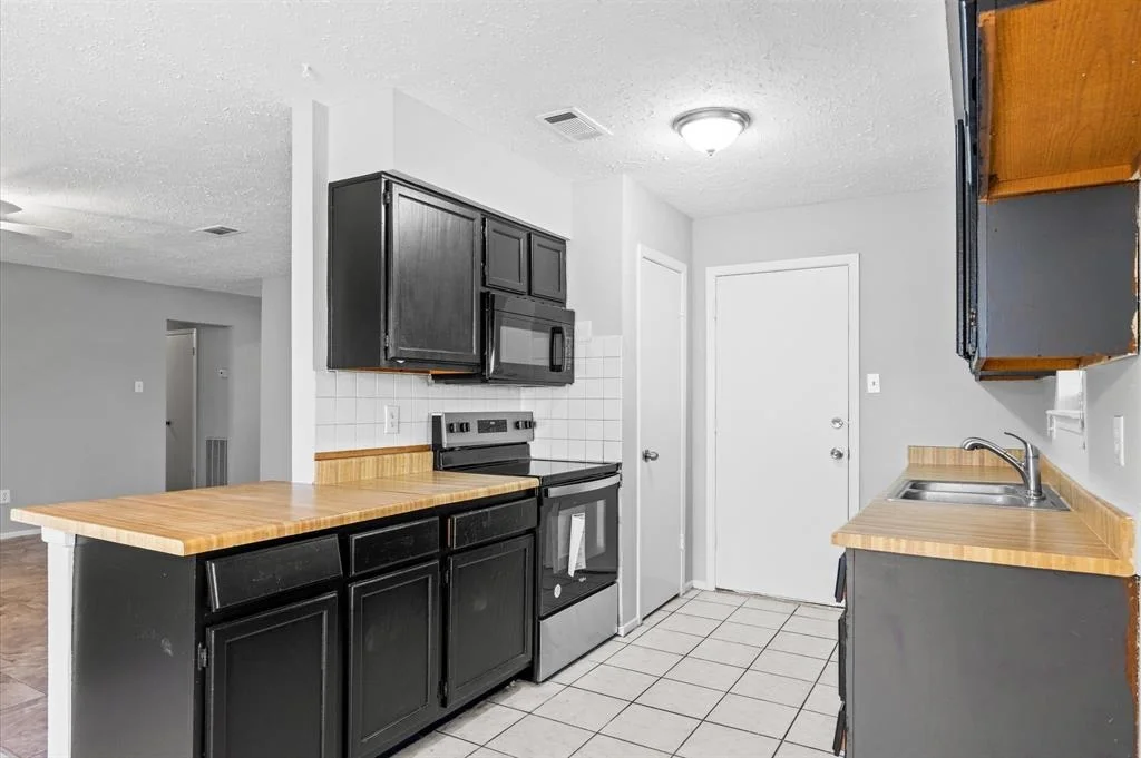 Photo of 9918 Enchanted Stone Drive