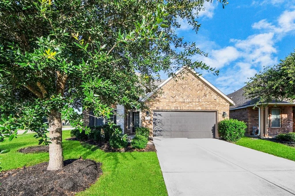 Photo of 8219 Oxbow Manor Lane