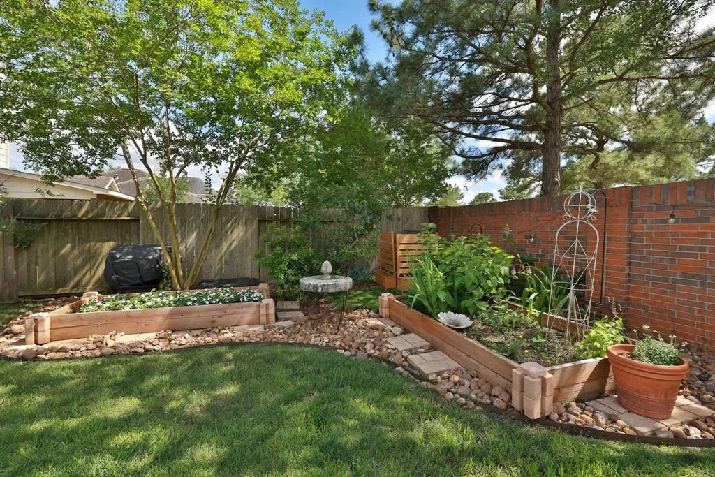 Photo of 9231 Fernwillow Drive