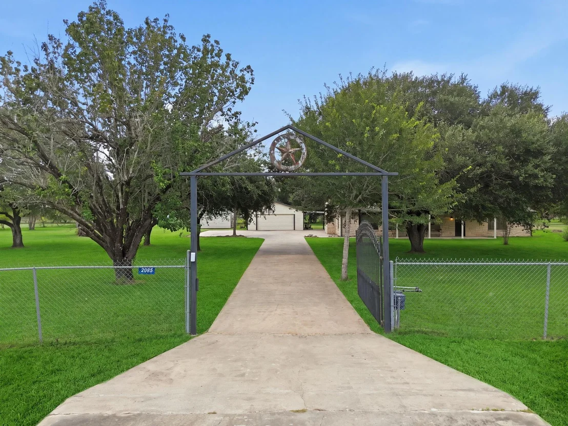 Photo of 2243 Green Meadows Drive