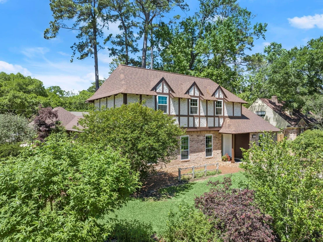 Photo of 518 Magic Oaks Drive