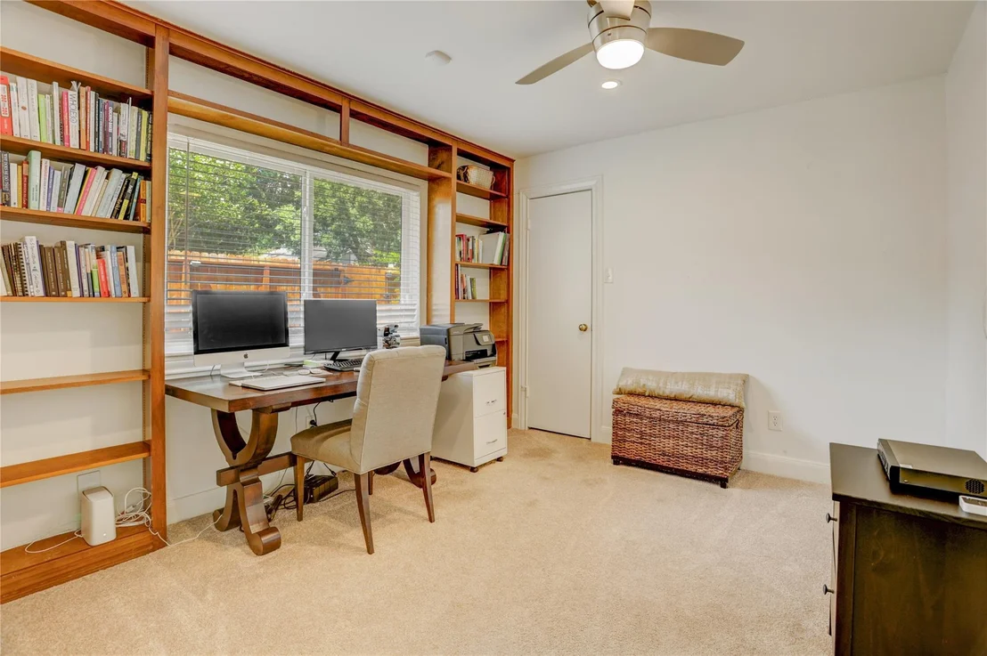 Photo of 2306 Binley Drive