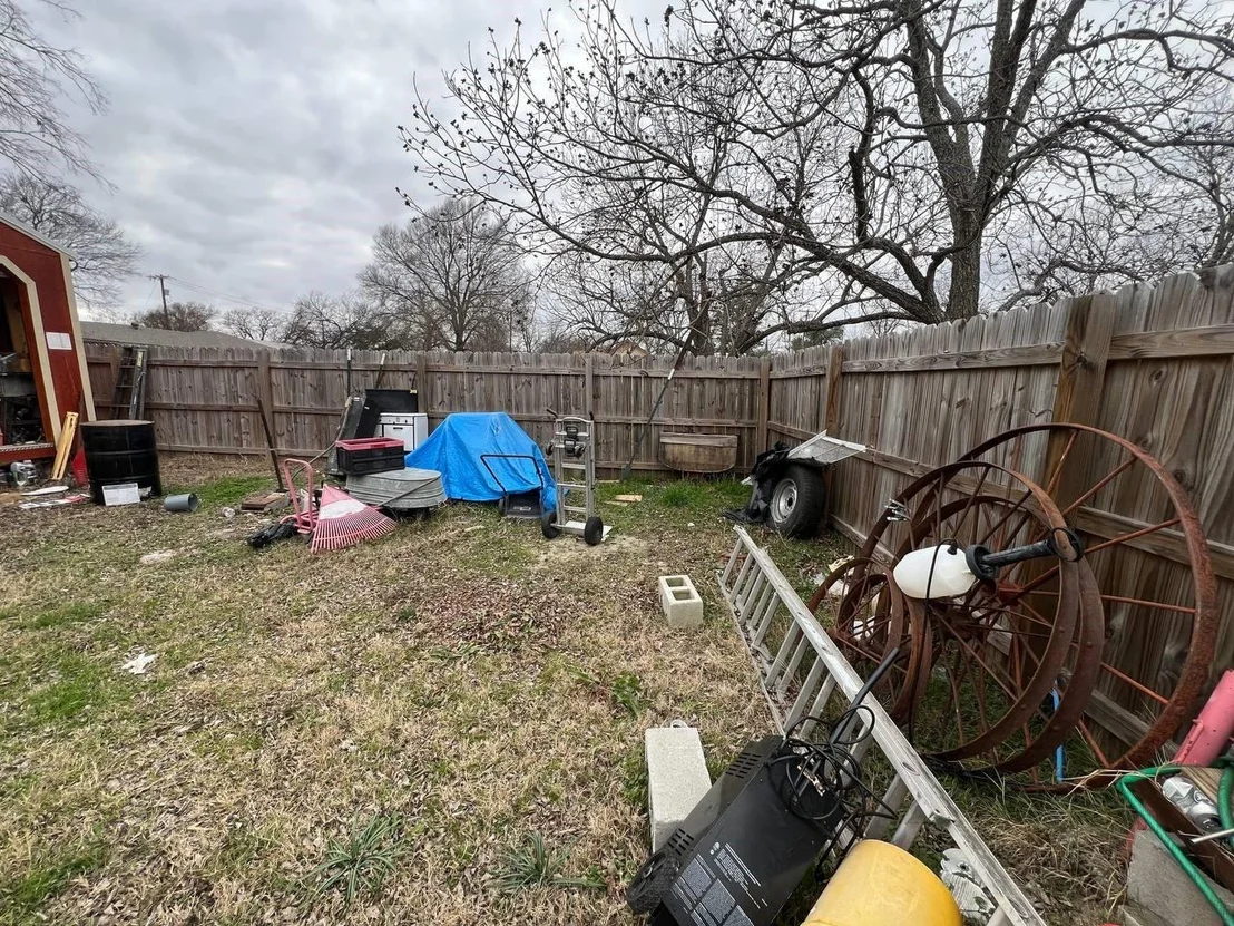 Photo of 730 E Fort Worth Avenue