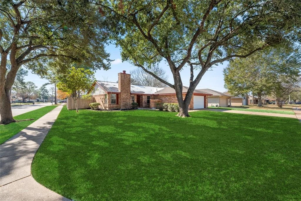 Photo of 15303 Barbarossa Drive