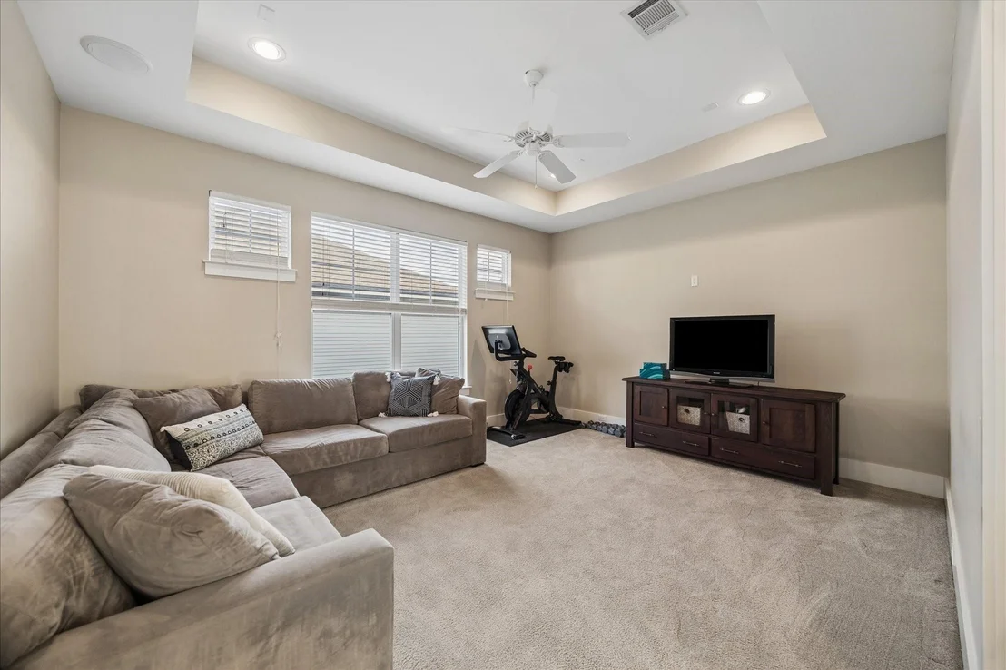 Photo of 1525 Chippendale Road