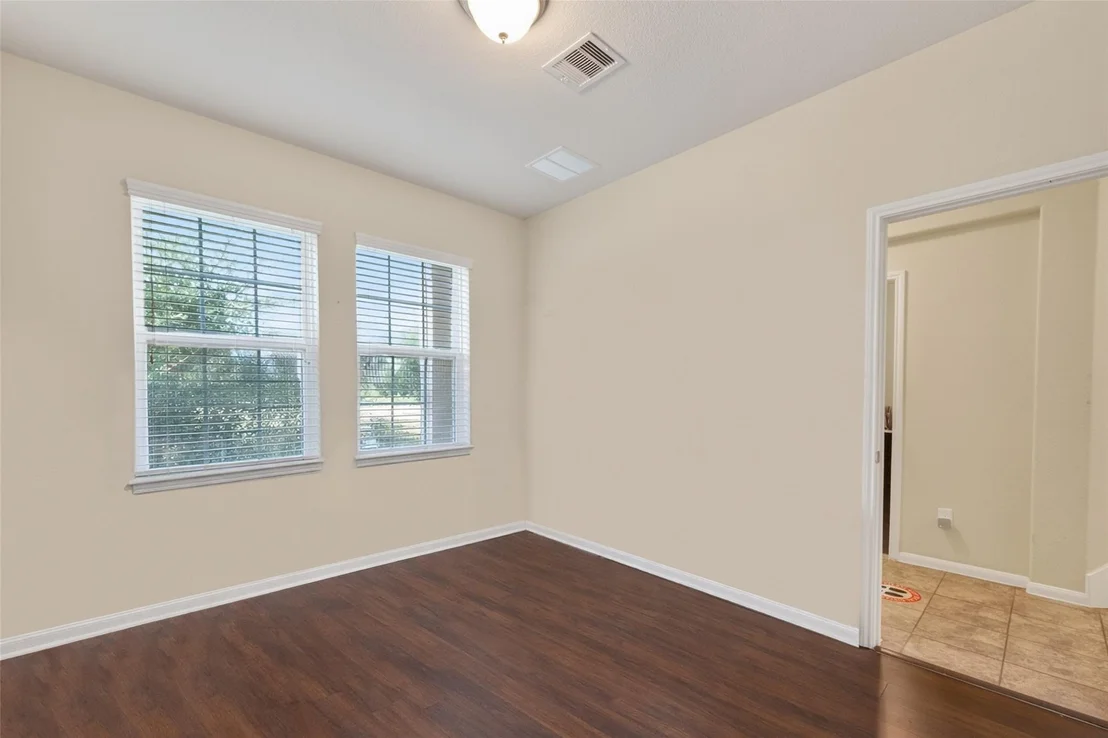 Photo of 7115 Pavilion Drive
