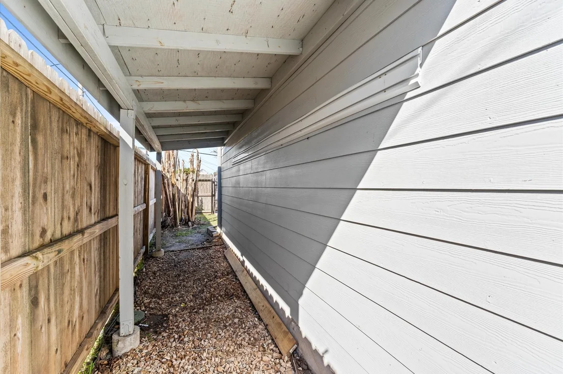 Photo of 1111 Walton Street