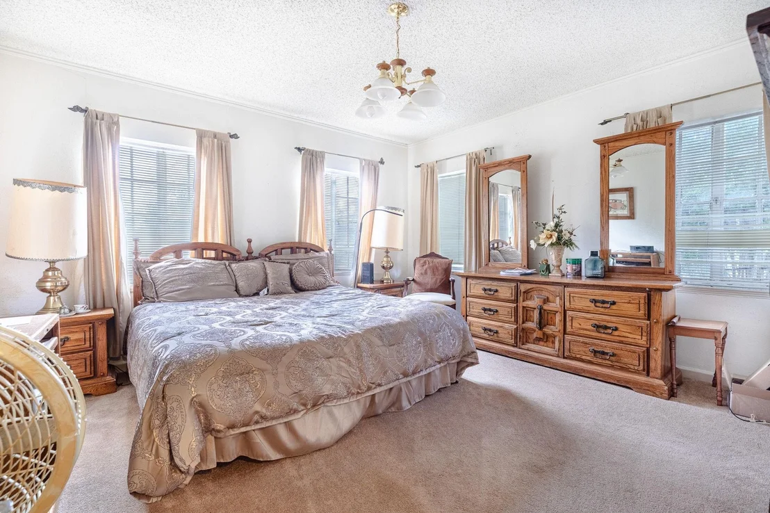 Photo of 3620 S Macgregor Way