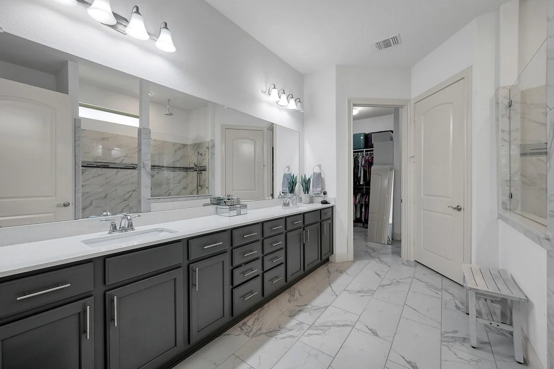 Photo of 233 Appaloosa Court