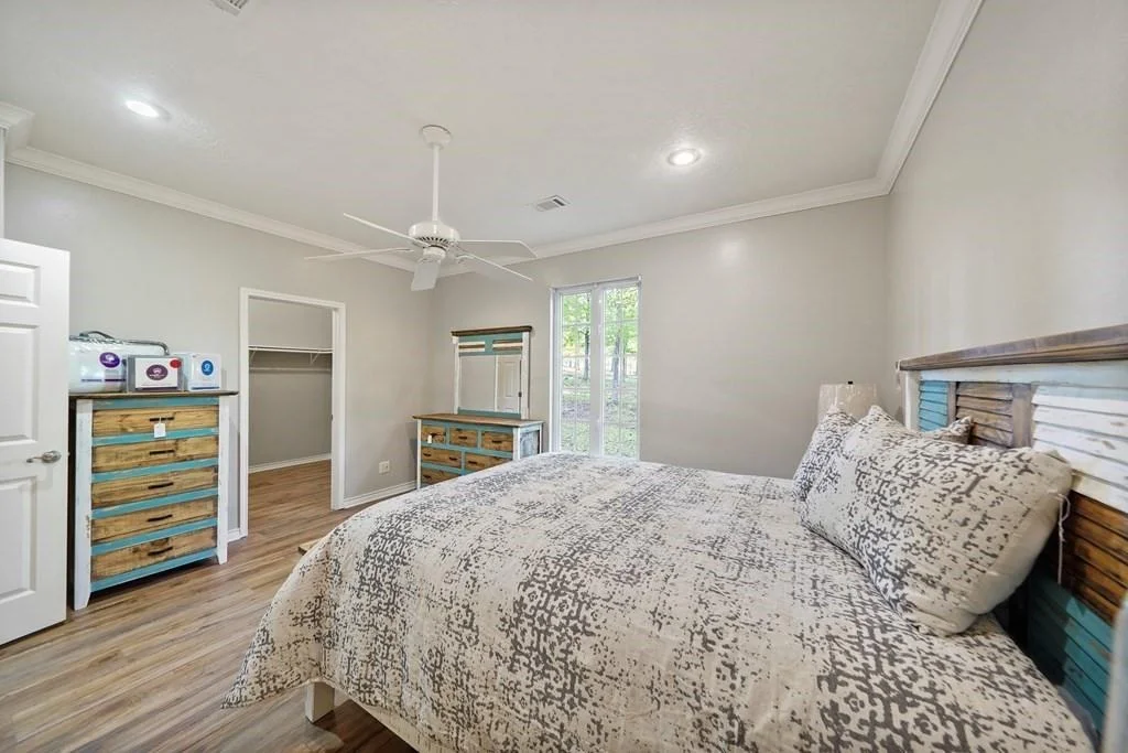 Photo of 245 Shadow Drive