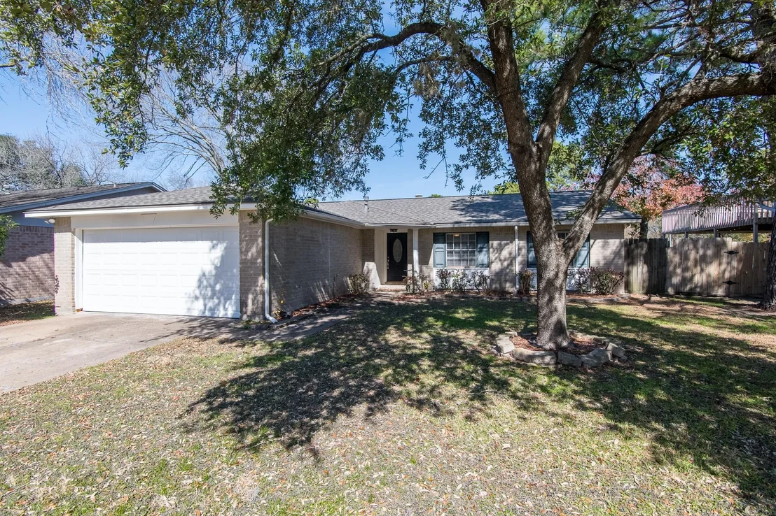 Photo of 16210 Cypress Point Drive