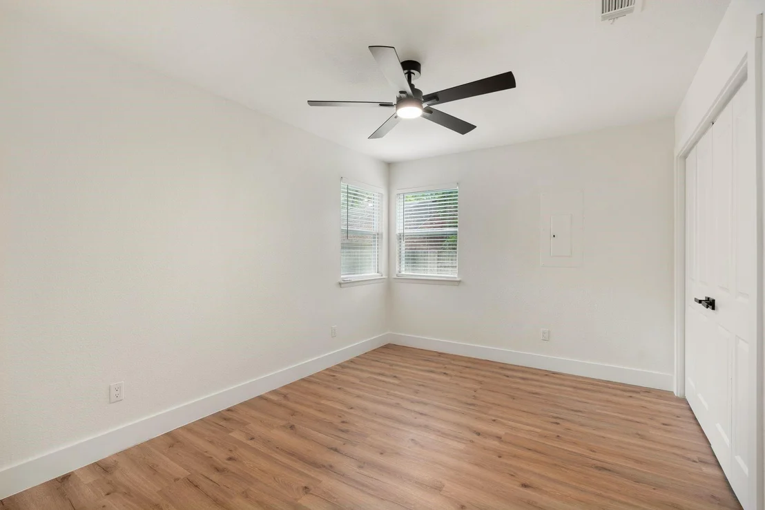 Photo of 30 Shallow Pond Place
