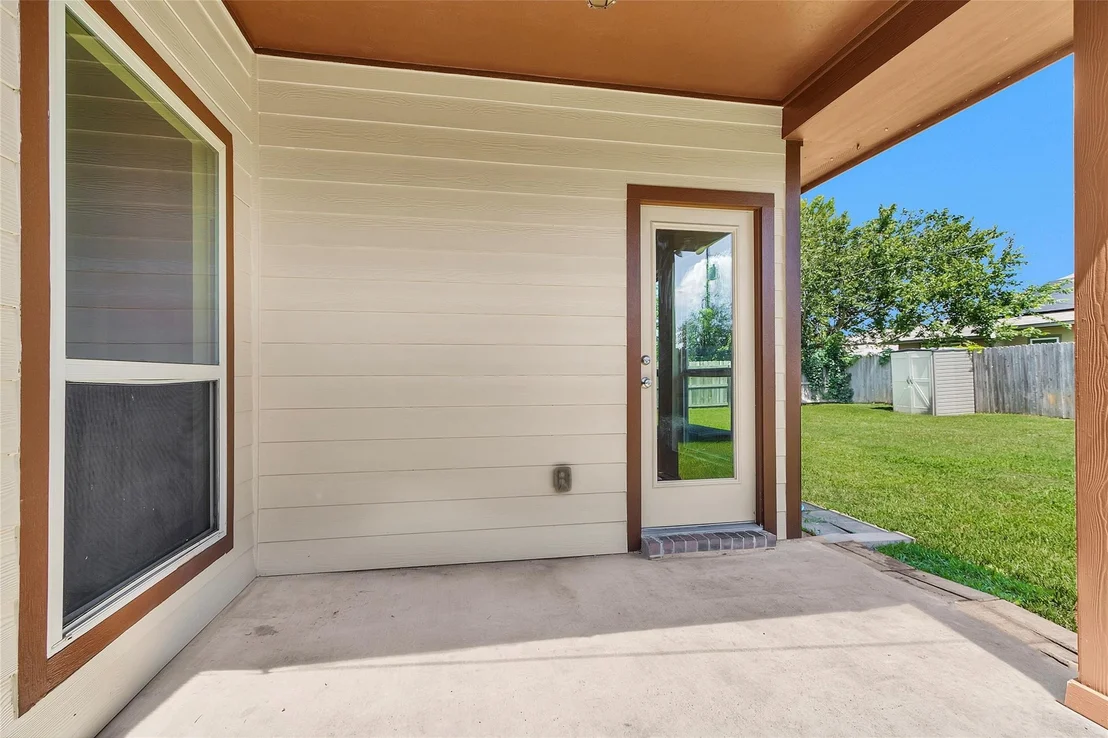 Photo of 704 Mockingbird Street