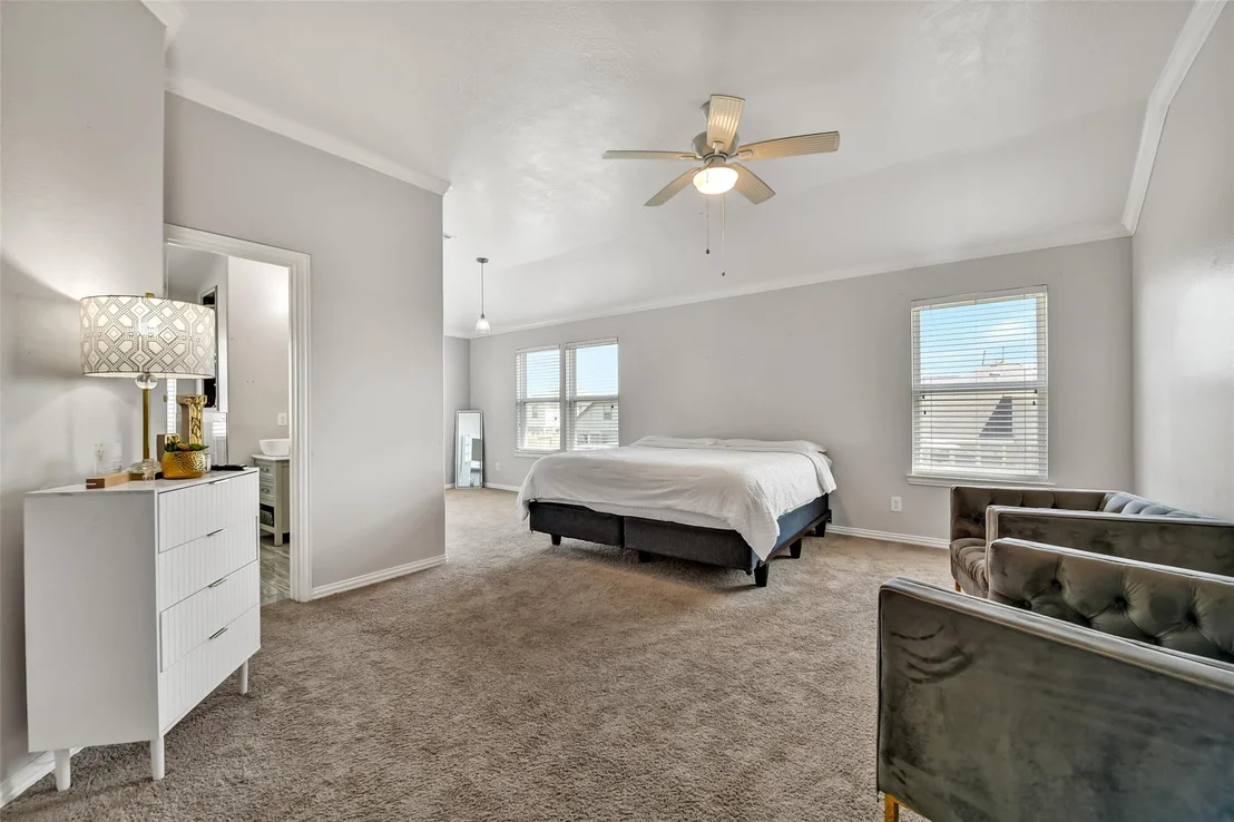 Photo of 410 Havenstone Lane