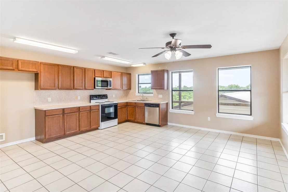 Photo of 1847 Fairway Drive