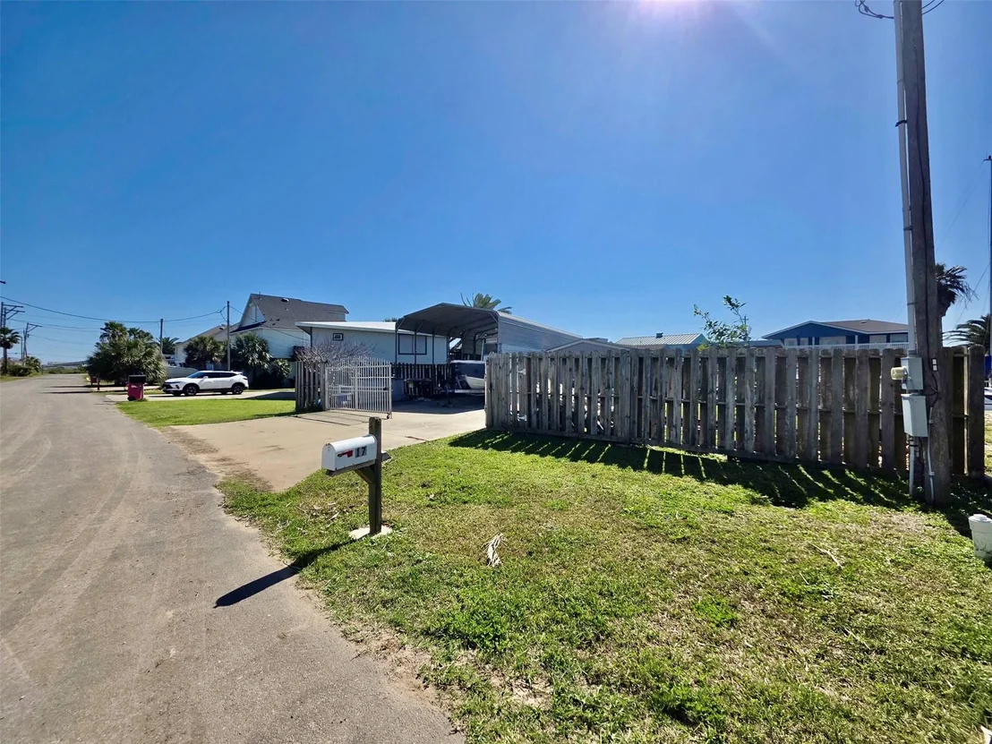 Photo of 17 King Fish Lane
