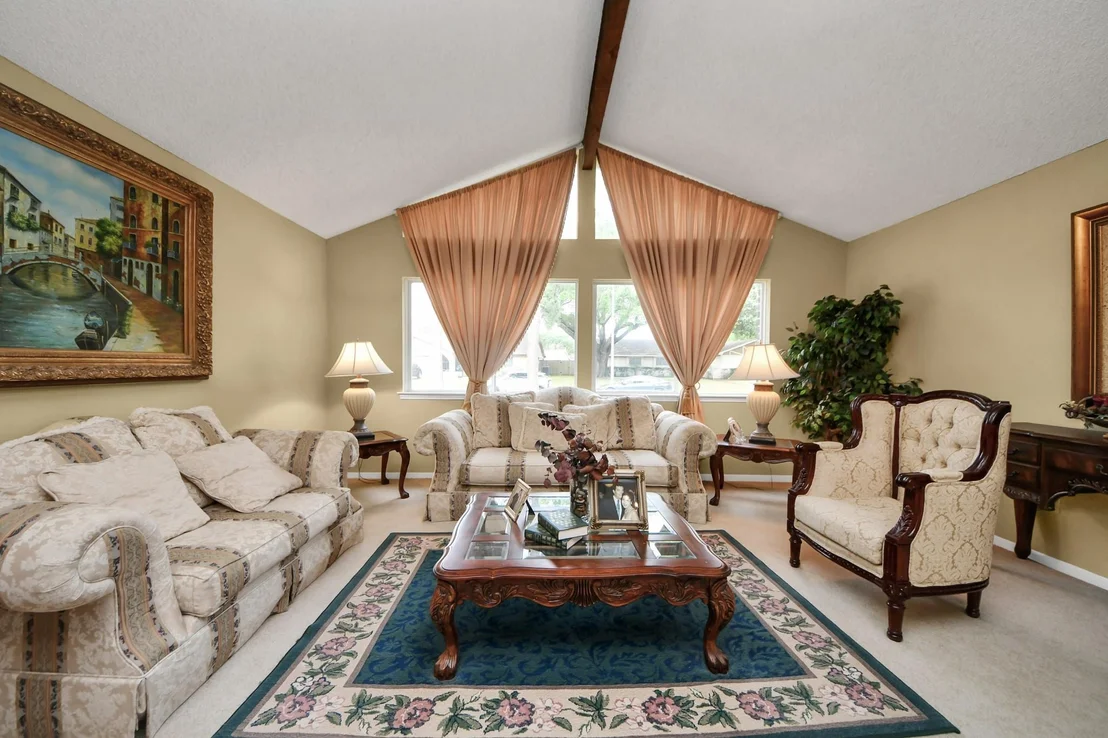 Photo of 12207 Chartwell Drive