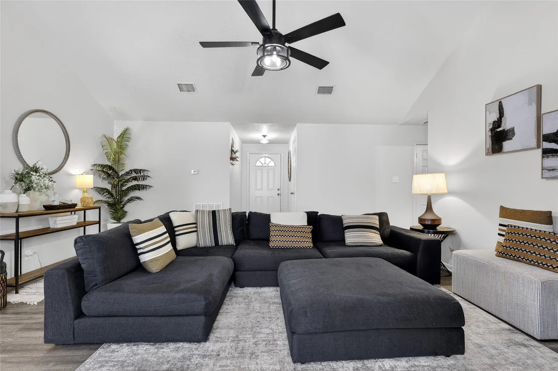 Photo of 9514 Marblemount Drive