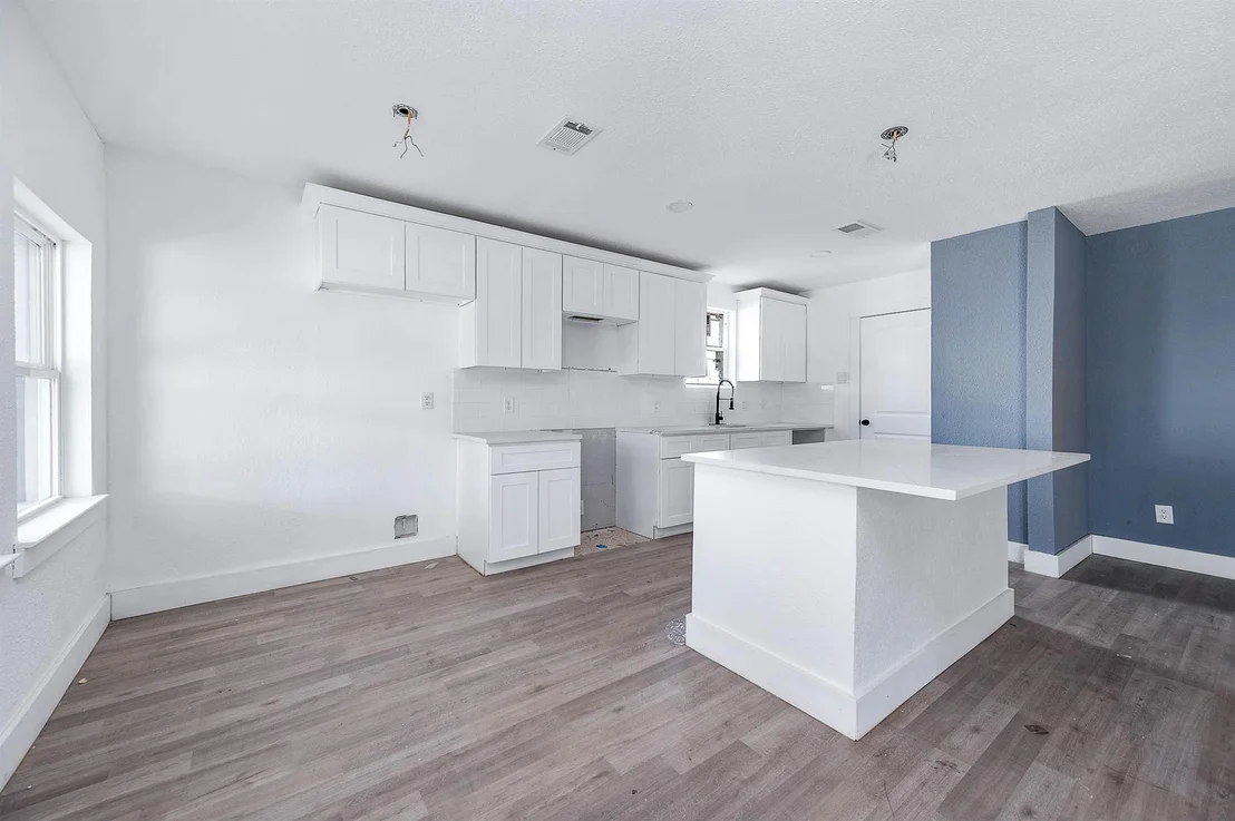 Photo of 23115 Lestergate Drive