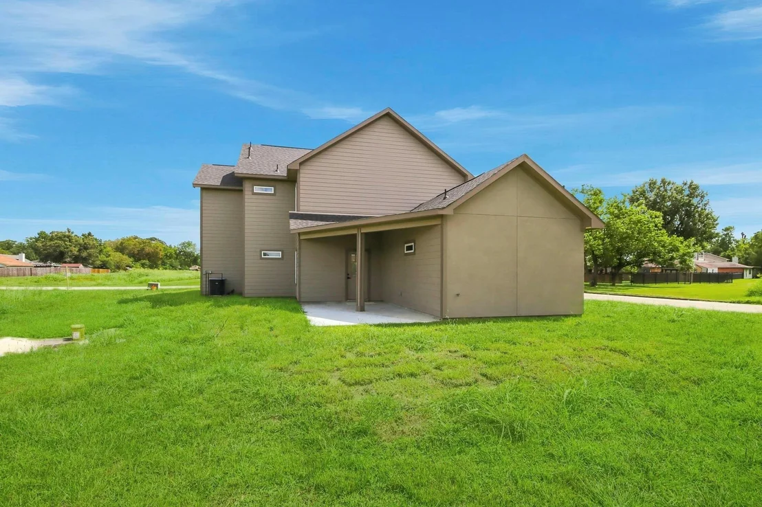 Photo of 17307 Crows Nest Way