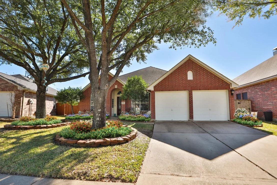 Photo of 1214 Berwick Manor Court